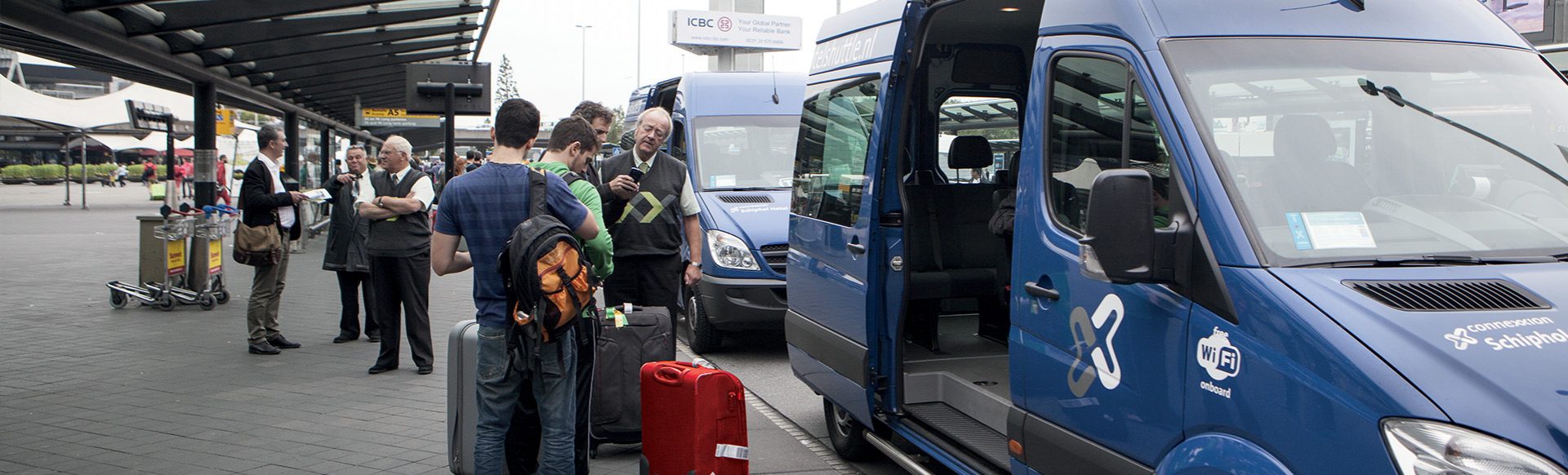 aéroport, compagnie aérienne, navette, transdev, mobilité