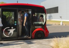 Navette autonome électrique i-Cristal Transdev Lohr